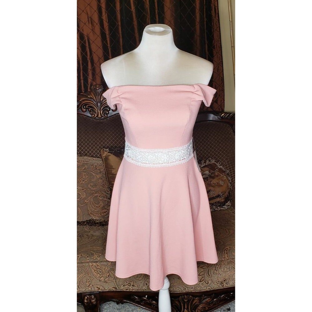 Sugar and Lips dress, size small new wit
